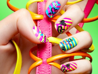 لاک رنگارنگ