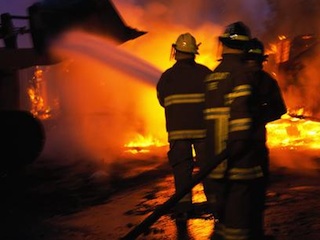 مامور آتش نشانی