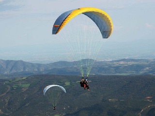 پاراگلایدینگ