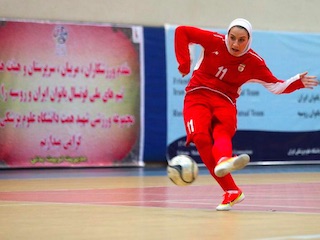 نیلوفر اردلان