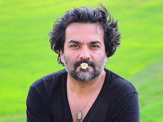 یغما گلرویی