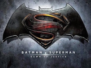 بتمن علیه سوپرمن