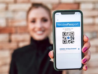 گذرنامه واکسن