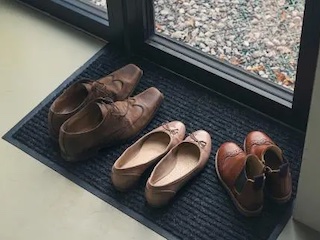 خانه بدون کفش