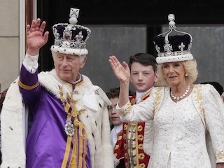 تاجگذاری چارلز