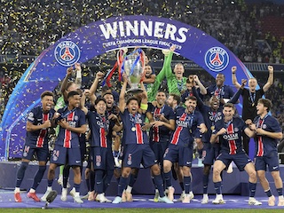 پی اس جی قهرمان