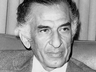 جمشید آموزگار